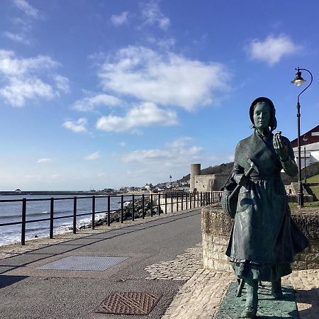 Okanagan Lyme Regis Eksteriør billede